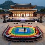 BTS 광화문 콘서트 전날 무대와 좌석 세팅이 완료된 광화문 광장 전경