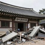 미얀마 만달레이 중국 총영사관 폭발로 파손된 지붕 모습